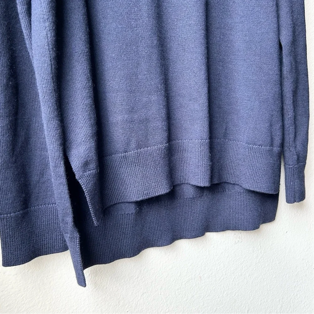 Aritzia Babaton Navy Blue Gunnar Pullover Knit Sweater Wool Step Hem Sz 2